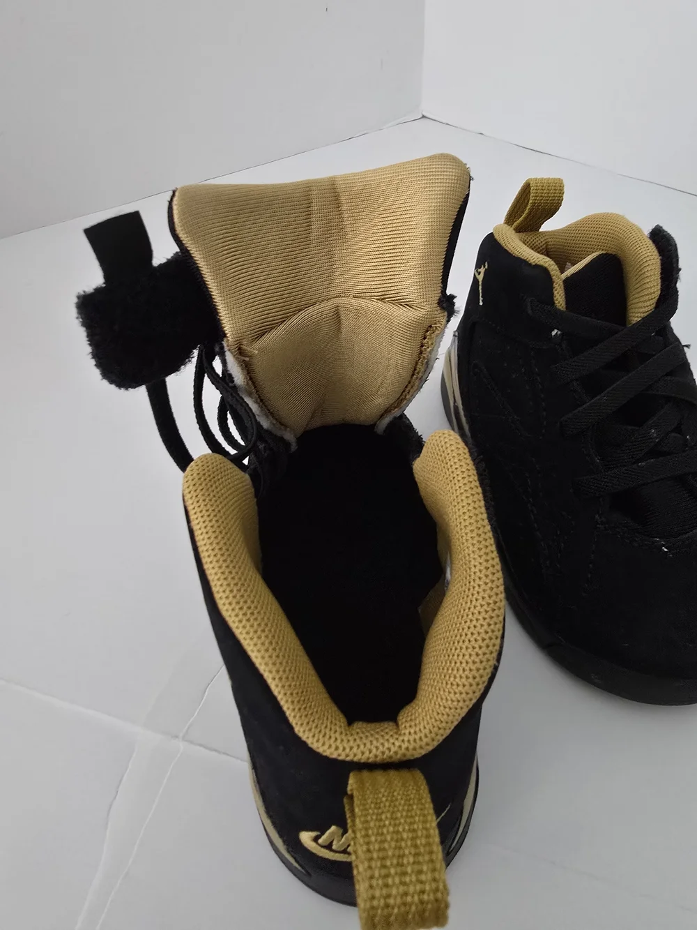 Jordan stylish black